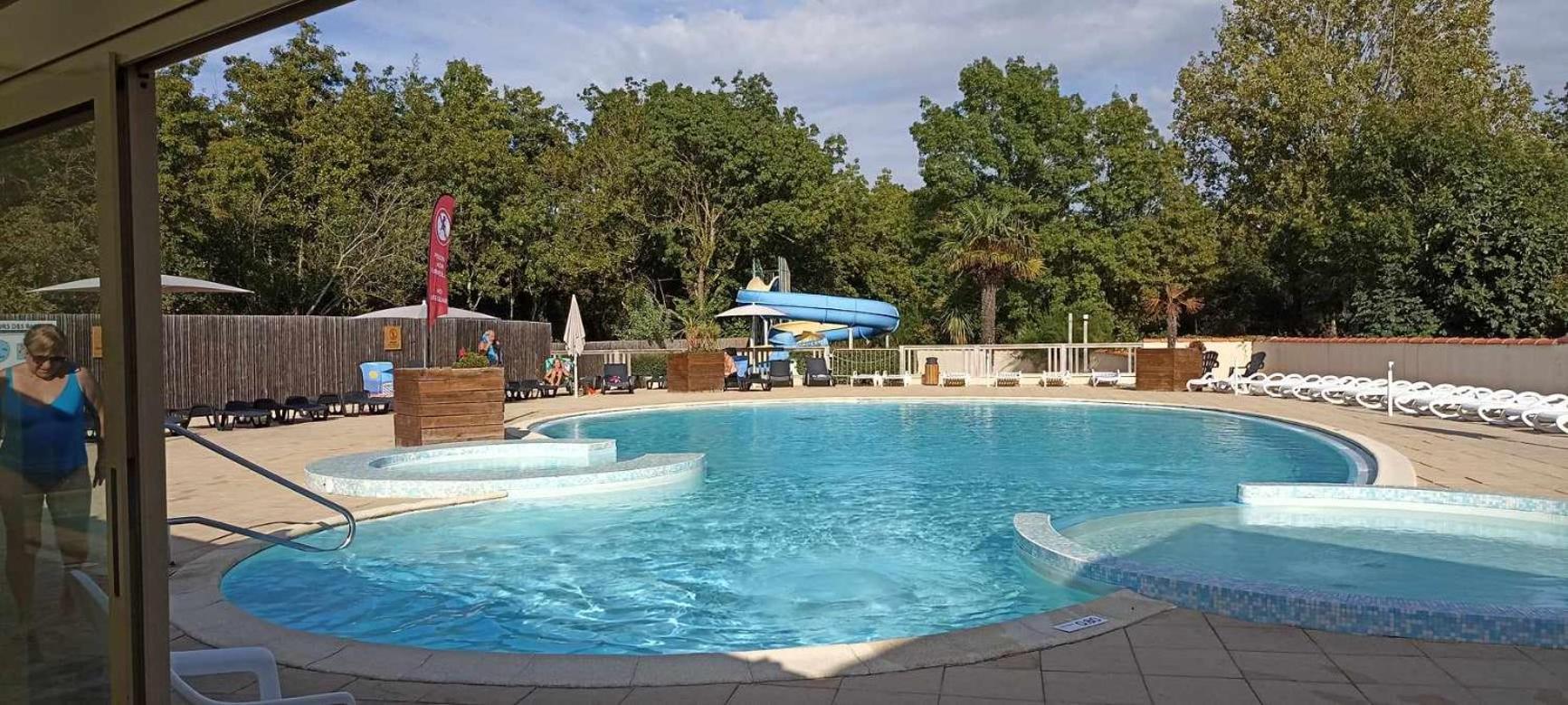 Mobilhome L'Oasis Camping Le Clos Cottet Angles  Kültér fotó